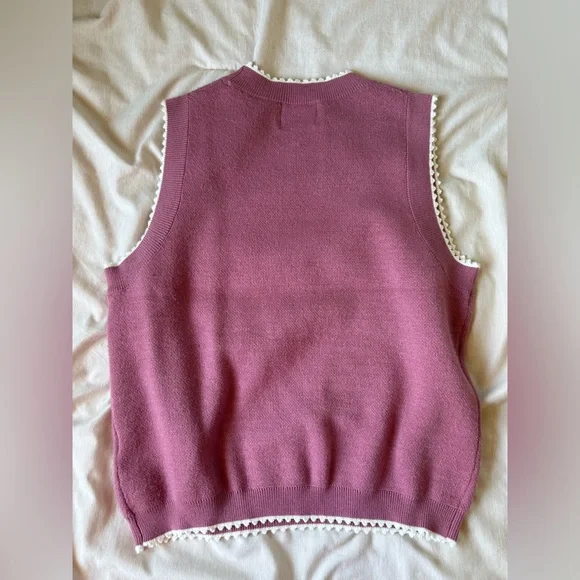 Willow & Wind Pink Swan Knit Sweater Vest - Picture 4 of 7